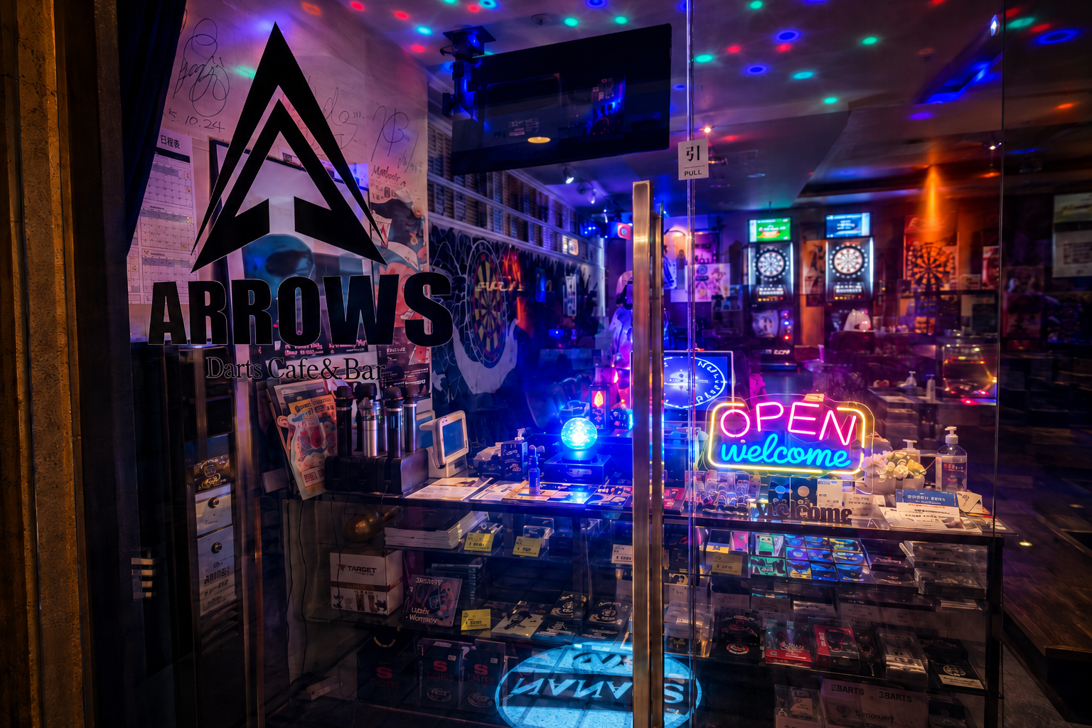 ARROWSの入口・外観写真